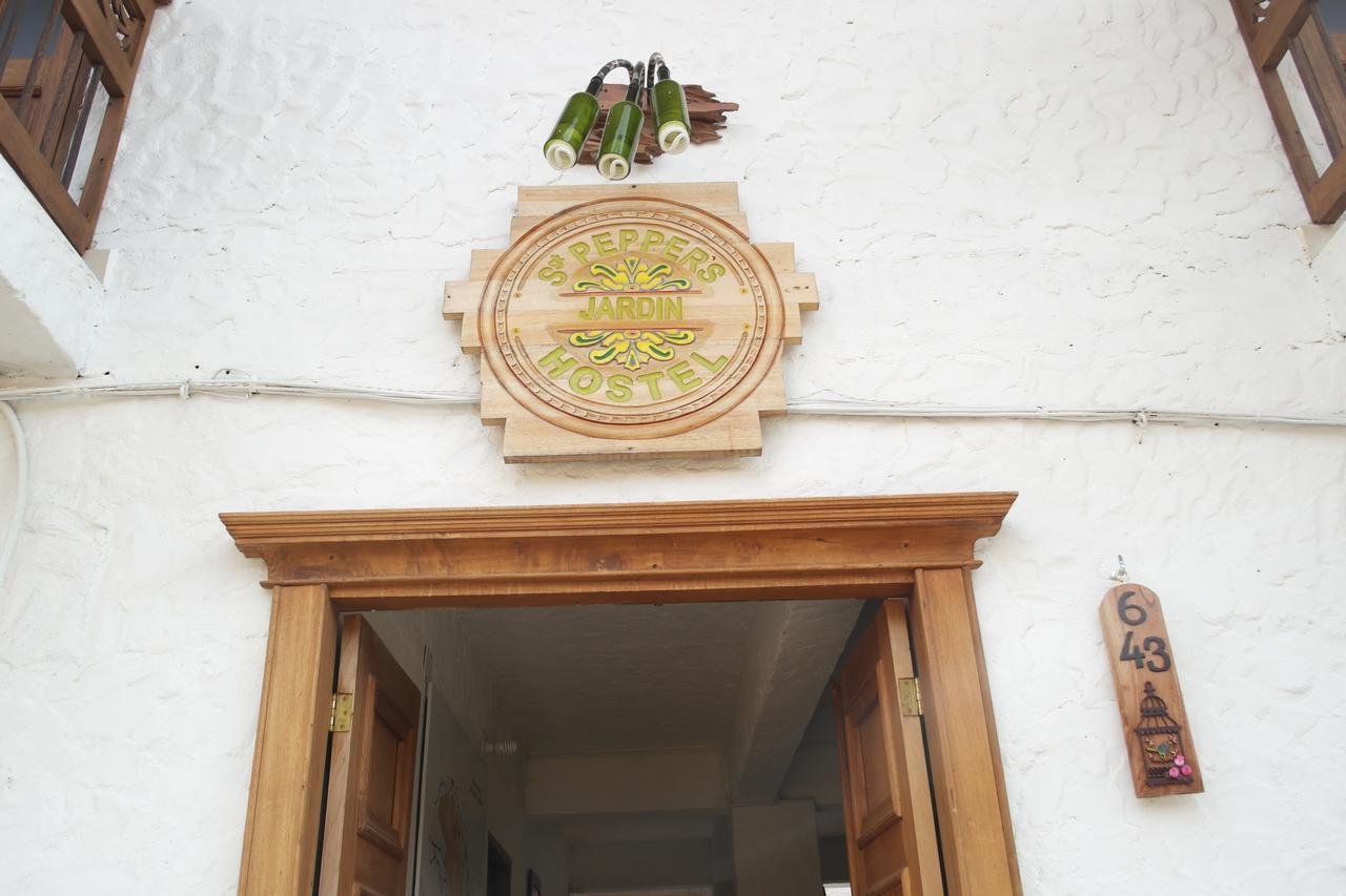 Sergeant Pepper'S Hostel Хардин Екстериор снимка