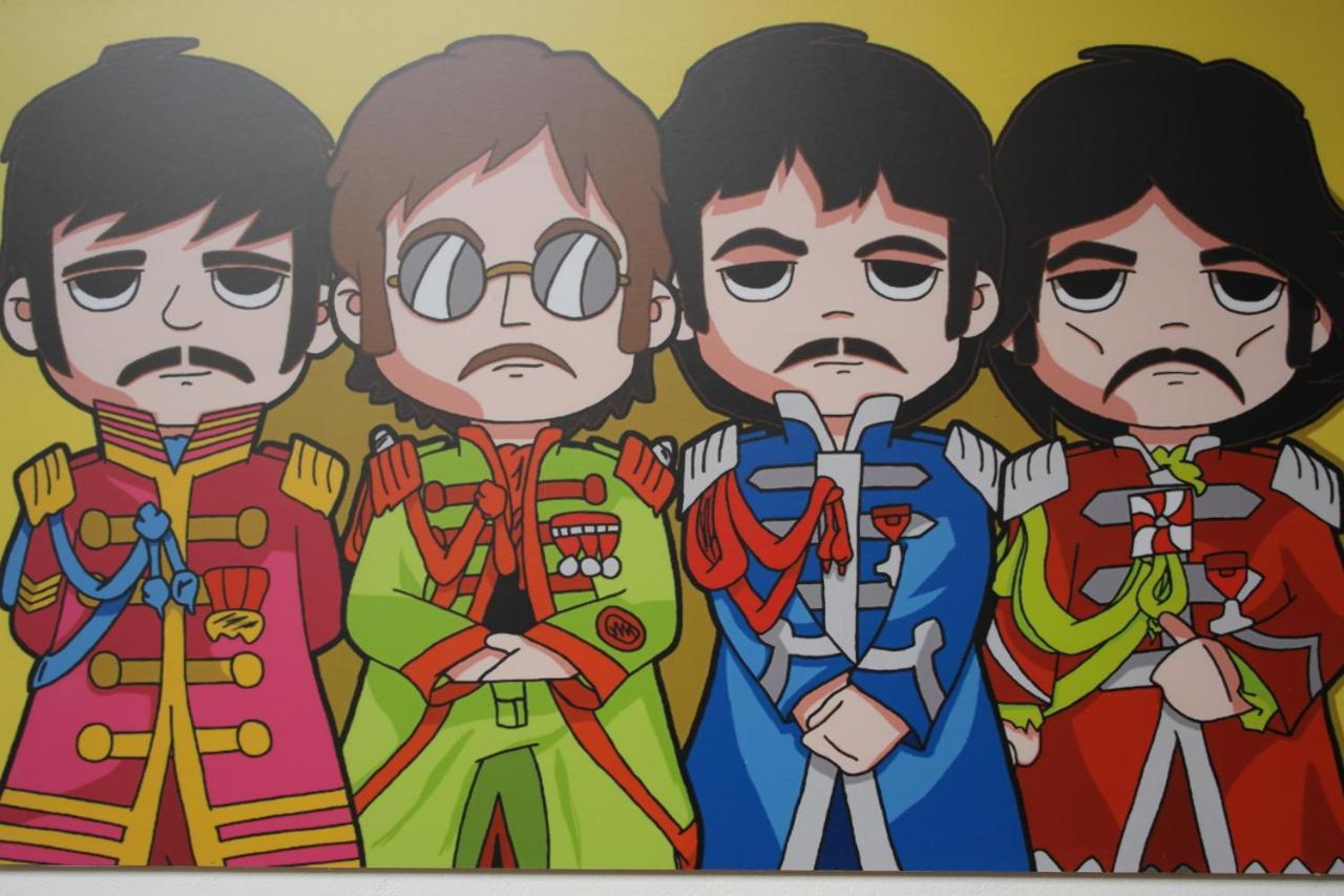 Sergeant Pepper'S Hostel Хардин Екстериор снимка