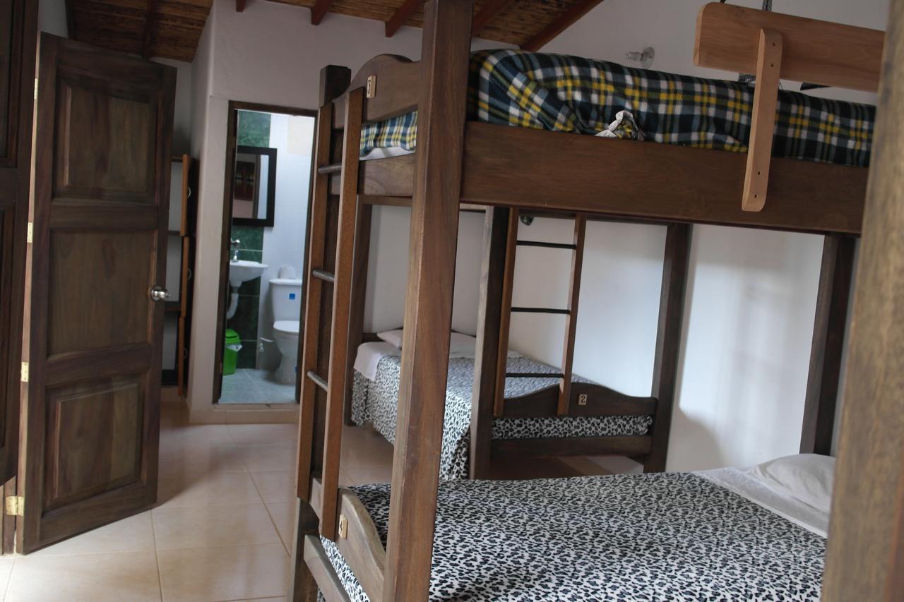 Sergeant Pepper'S Hostel Хардин Екстериор снимка